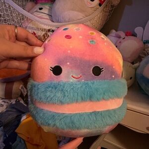 Squishmallows Amandine